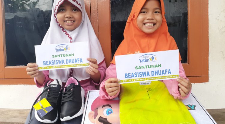 Rumah Yatim Berikan Bantuan Pendidikan untuk Aisyah dan Azizah, Yatim Piatu Asal Pekanbaru