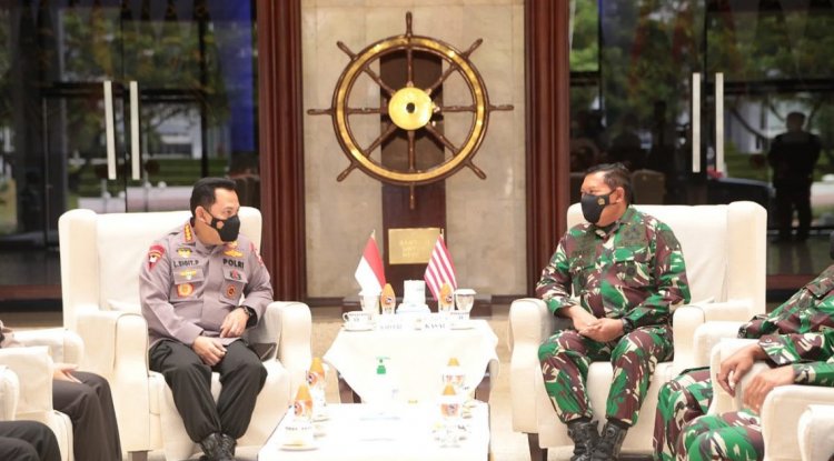 Kapolri dan KSAL Sepakat Tingkatkan Kerjasama Keamanan Perairan Laut