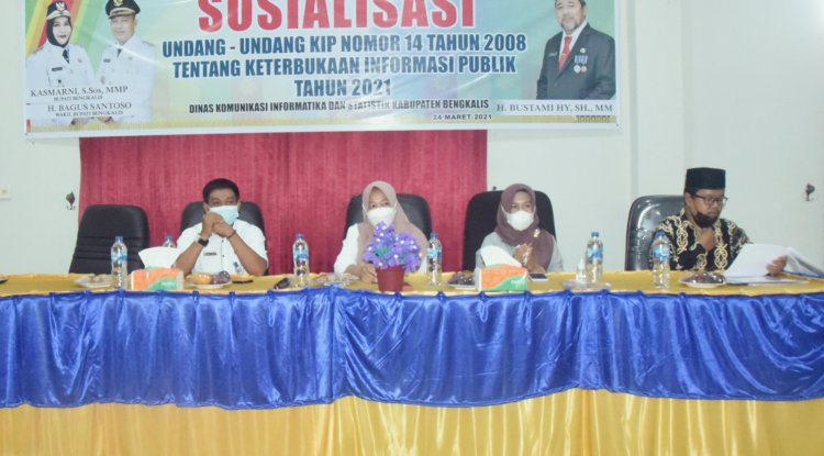 Diskominfotik Sosialisasi Undang-undang Tentang KIP di Kecamatan Pinggir