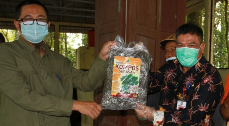 DLHK Riau Olah Sampah Organik Jadi Kompos Bernilai Ekonomis
