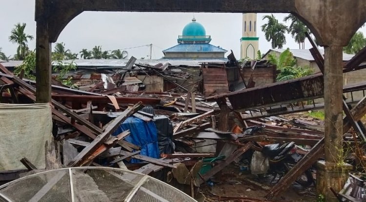 BPBD Riau akan Distribusikan Bantuan Logistik Korban Angin Punting Beliung di Inhil