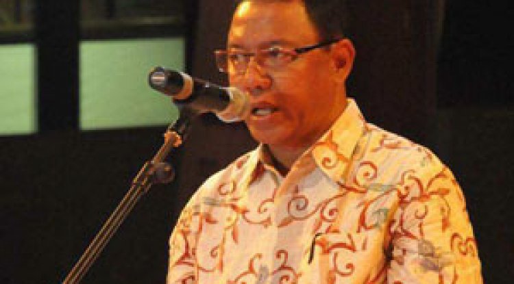 Bupati Kasmarni Belasungkawa Atas Wafatnya Ketua KONI Riau  