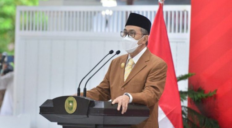 Hormati Pahlawan yang Gugur Dalam Tragedi KRI Nanggala 402, Gubri Heningkan Cipta 