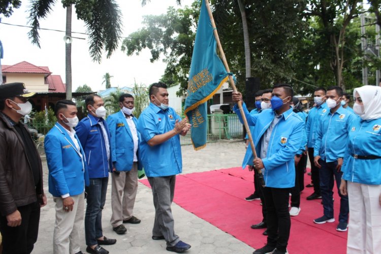 Dilantik Ade Fitra, M Yasir Sah Jabat Ketua PK KNPI Binawidya 2021-2024
