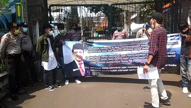 Sejumlah Aktivis Desak Kejagung Perintahkan JPU Kejari Tebo Tuntut Ketua DPC Demokrat Dihukum Maksimal