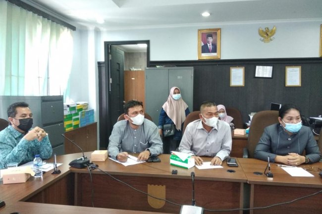 Percepatan Vaksinasi Covid-19, Komisi III DPRD Kota Pekanbaru Hearing dengan Diskes