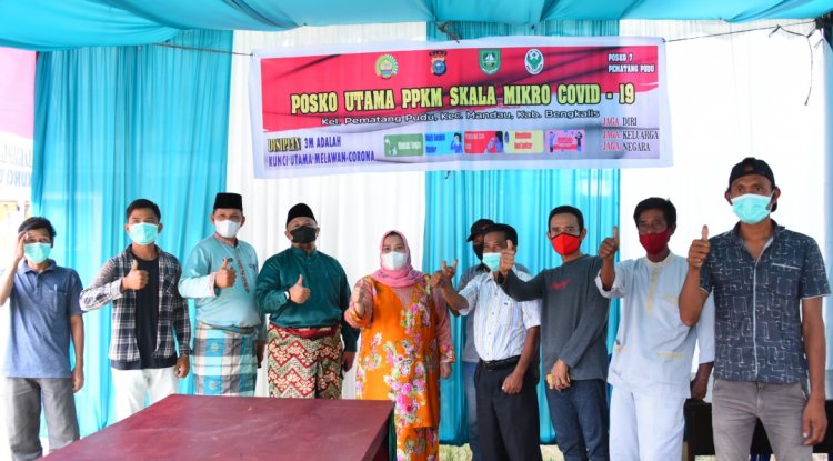  Petugas Posko PPKM di Mandau Di Apresiasi langsung Oleh Bupati Kasmarni