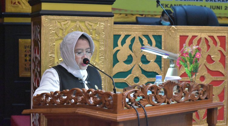DPRD Kota Pekanbaru Gelar Rapat Paripurna Pandangan Umum Fraksi Terhadap Pertanggungjawaban APBD 2020