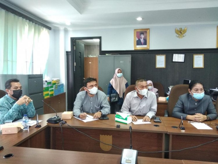 Percepatan Vaksinasi Covid-19, Komisi III DPRD Kota Pekanbaru Hearing dengan Diskes