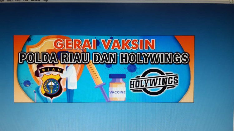 Polresta Pekanbaru dan Polda Riau Lakukan Vaksinasi Massal bersama Holywings Pekanbaru