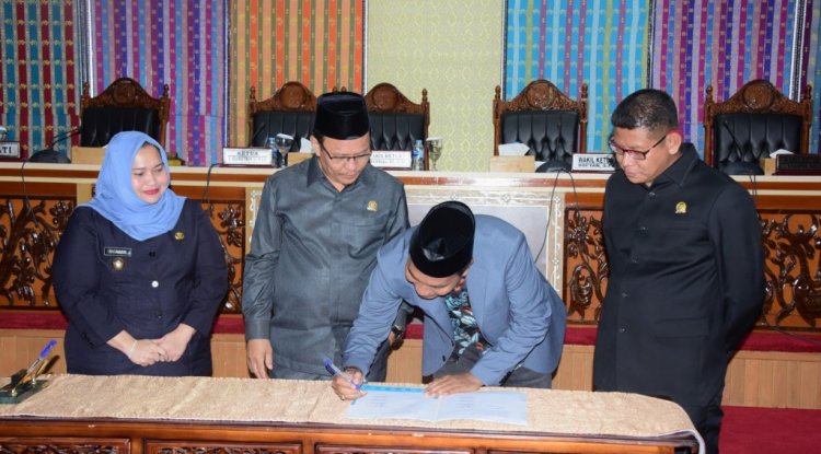 Ranperda Pertanggungjawaban APBD 2021 Disahkan, Kasmarni Ucap Terima Kasih dan Apresiasi