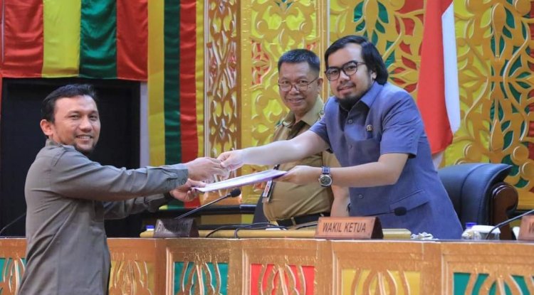 DPRD Pekanbaru Gelar Paripurna Pandangan Umum Fraksi terhadap Nota Keuangan dan Ranperda APBD Kota Pekanbaru tahun anggaran 2023