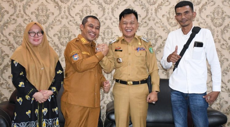 Wabup Bagus Santoso Silaturahmi Ke Selat Panjang Disambut Hangat Plt Bupati Asmar
