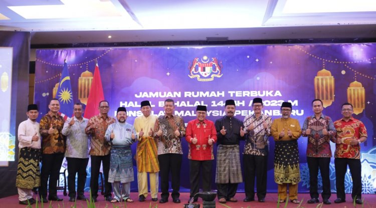Bupati Bengkalis Hadiri Jamuan Rumah Terbuka, Halal Bihalal Konsulat Malaysia di Pekanbaru