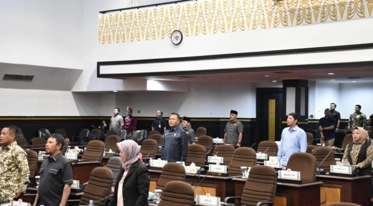 DPRD Gelar Paripurna Keputusan Pimpinan DPRD Terhadap Hasil Evaluasi Gubernur Riau