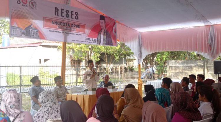 Rois Reses di Labuh Baru Timur, Warga Keluhkan Persoalan PPDB