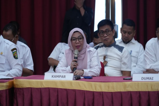 Wakil Bupati Kampar Ikuti High Level Meeting TPID se-Provinsi Riau