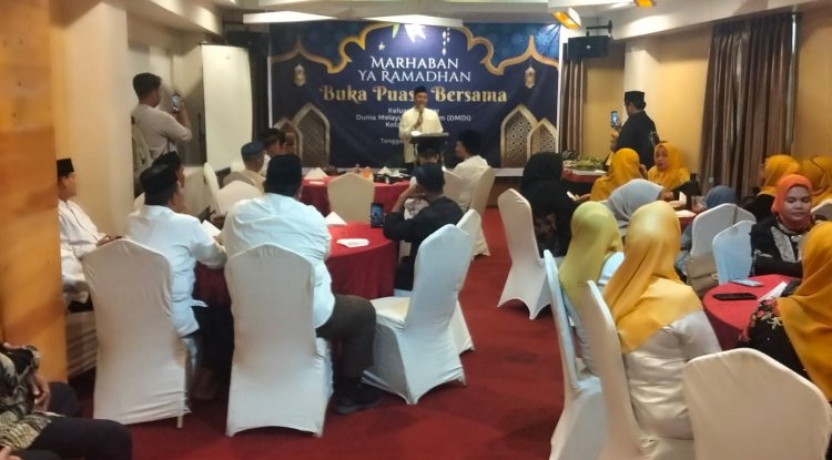 Wawako Markarius Ikuti Buka Puasa Bersama DMDI Pekanbaru