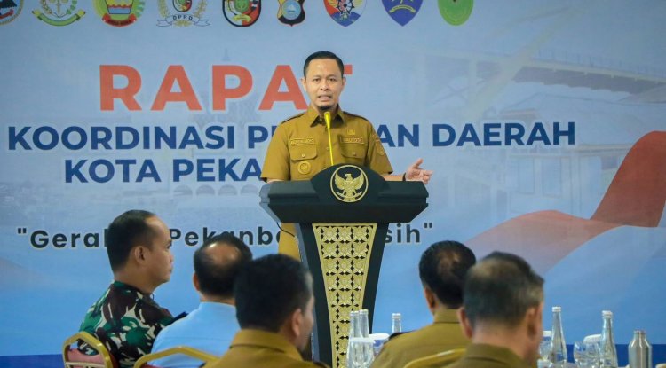 Catatan Cemerlang Kerja Nyata Agung-Markarius, Genjot Infrastruktur dan Bereskan Utang Daerah
