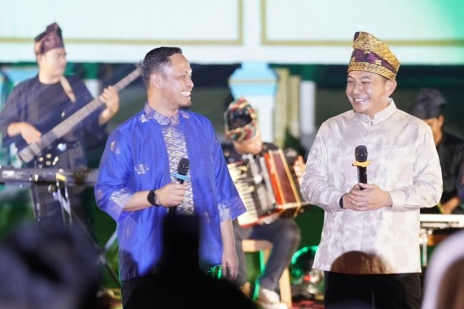 Walikota Pekanbaru Apresiasi Kinerja Komjen Herry Heryawan Selama Menjabat, Dan Siap Besinergi Dengan Kapolda Yang Baru